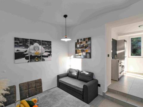 Opatija blizina centra stan 1S+DB, prizemlje, 53 m2