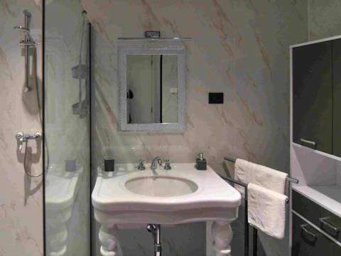 Opatija blizina centra stan 1S+DB, prizemlje, 53 m2