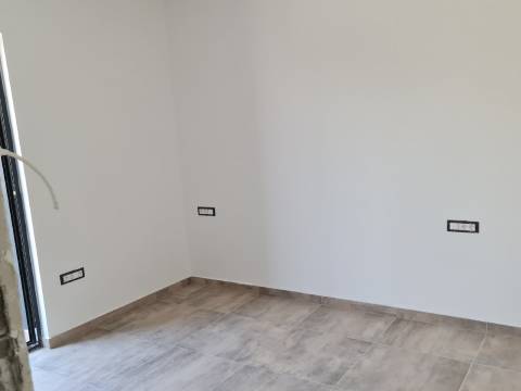 Marinići - dvoetažni stan s posebnim ulazom - novogradnja