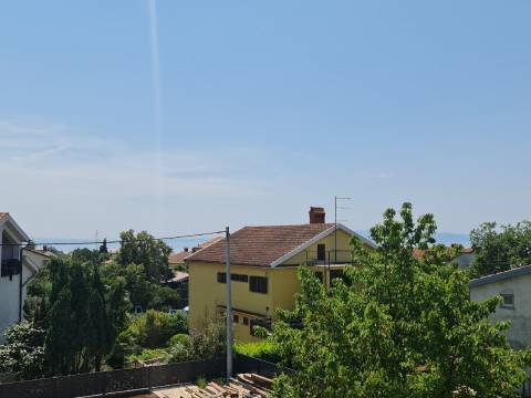 Marinići - dvoetažni stan s posebnim ulazom - novogradnja