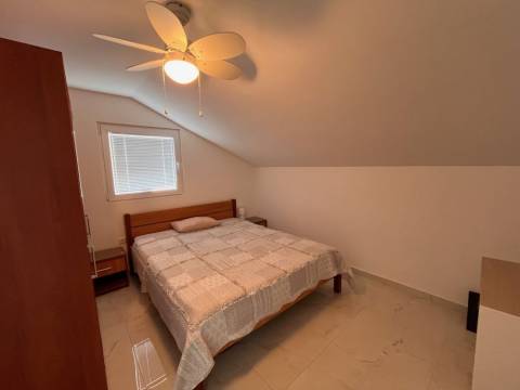 Vir, house with 2 apartments and pool south side near sea