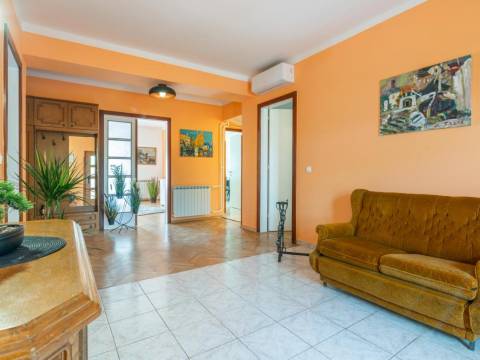 Flats Opatija - Centar, Opatija, 123m2