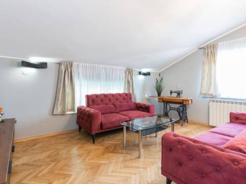 Flats Opatija - Centar, Opatija, 123m2
