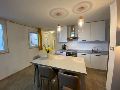 Opatija stan od 32m2 na 200m od mora