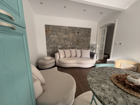 Flats Opatija - Centar, Opatija, 1m2