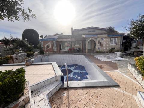 Vir/south side,  house with pool 150m to the beach