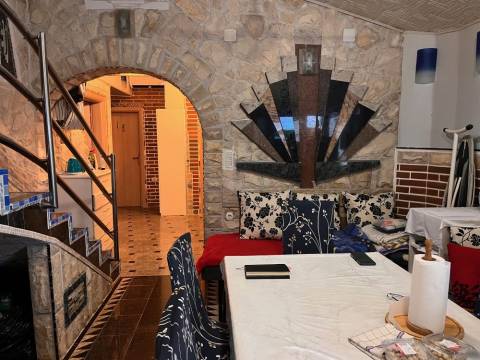 Vir/south side,  house with pool 150m to the beach