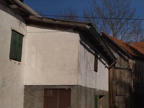 Brinje, 100m2
