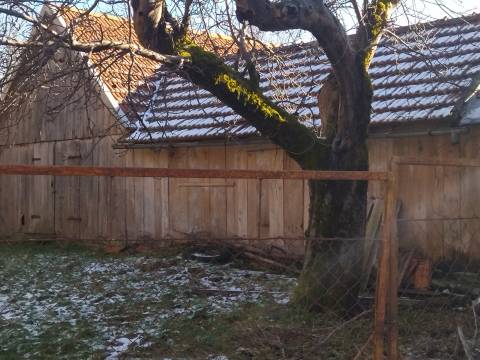 Brinje, 100m2