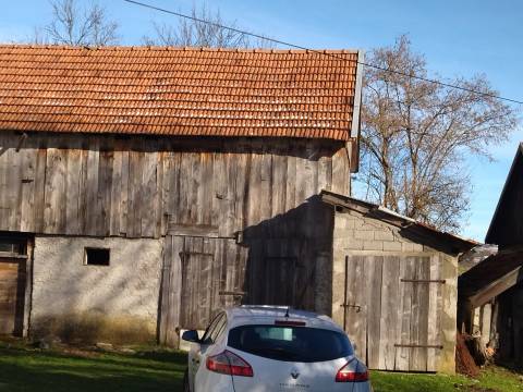 Brinje, 100m2