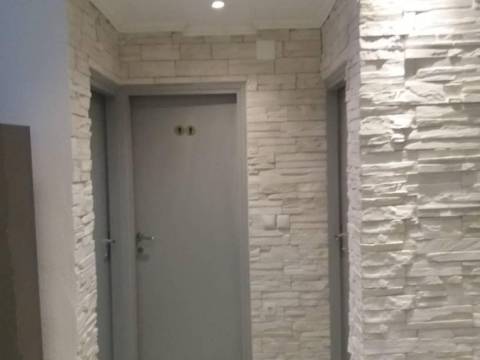 Hiša z dvema apartmajema – 400m od morja