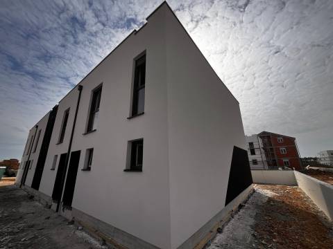 Privlaka, new terraced house A S2 300m to the sea