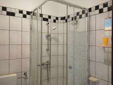 INVESTICIJSKA PRILOŽNOST HOTEL V SABUNIKAH