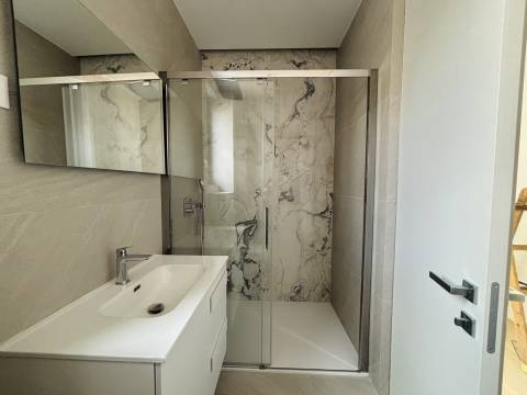OPATIJA CENTAR-2s+db, loggia i garaža