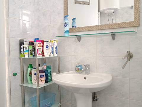 Pobri - prekrasan stan, 1S+DB za dugoročni najam