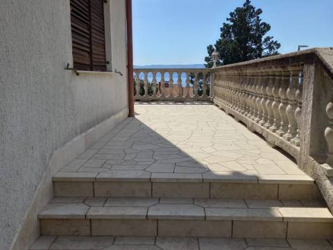 KUĆA NOVI VINODOLSKI - 250m od mora