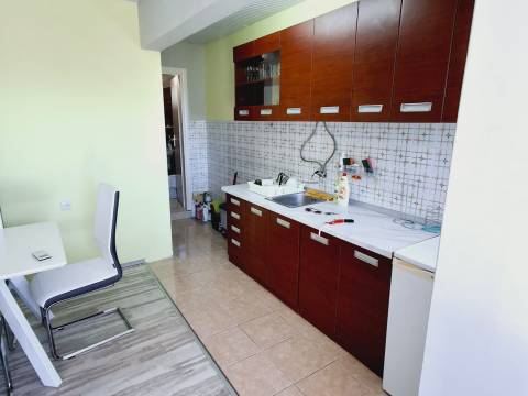 KUĆA 50m2 - BLIZU CENTRA I MORA - NOVI VINODOLSKI 