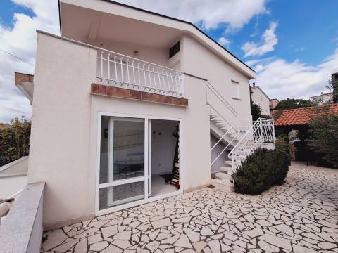 Novi Vinodolski, 100m2