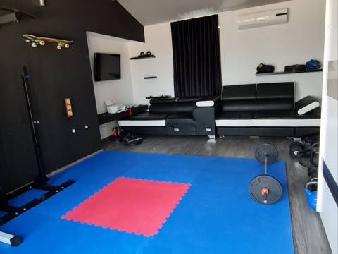 Istra - APSOLUTNA PRILIKA - posebna Villa  s bazenom  na parzeli od 1998 m2 