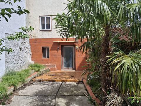 CRIKVENICA - KUĆA SA VRTOM 70 m OD PLAŽE