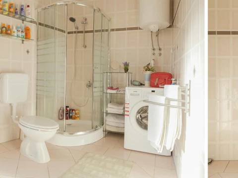 VIR - SAMO KOD NAS Kuća iz snova okrenuta prema jugu s parcelom od 2016 m² 