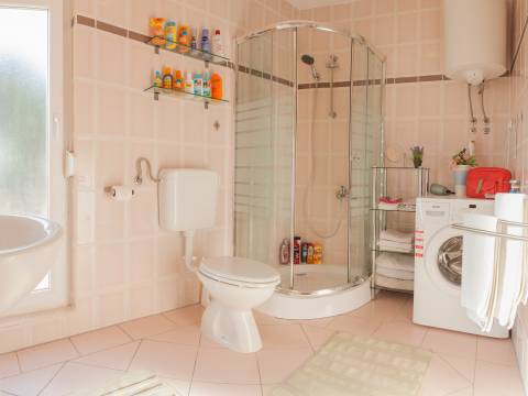 VIR - SAMO KOD NAS Kuća iz snova okrenuta prema jugu s parcelom od 2016 m² 