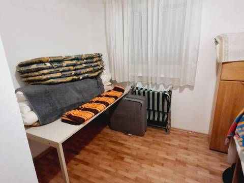 NOVI VINODOLSKI – OBNOVLJENA HIŠA, 2 STAMBENI ENOTI
