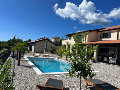 Okolica Opatije - luksuzna mediteranska vila s grijanim bazenom i vrtom