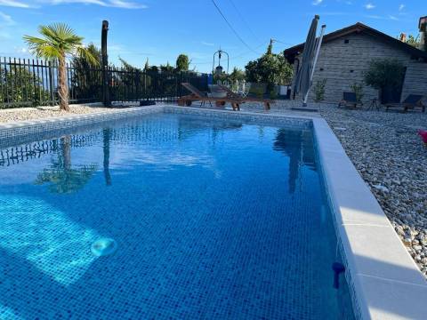 Okolica Opatije - luksuzna mediteranska vila s grijanim bazenom i vrtom