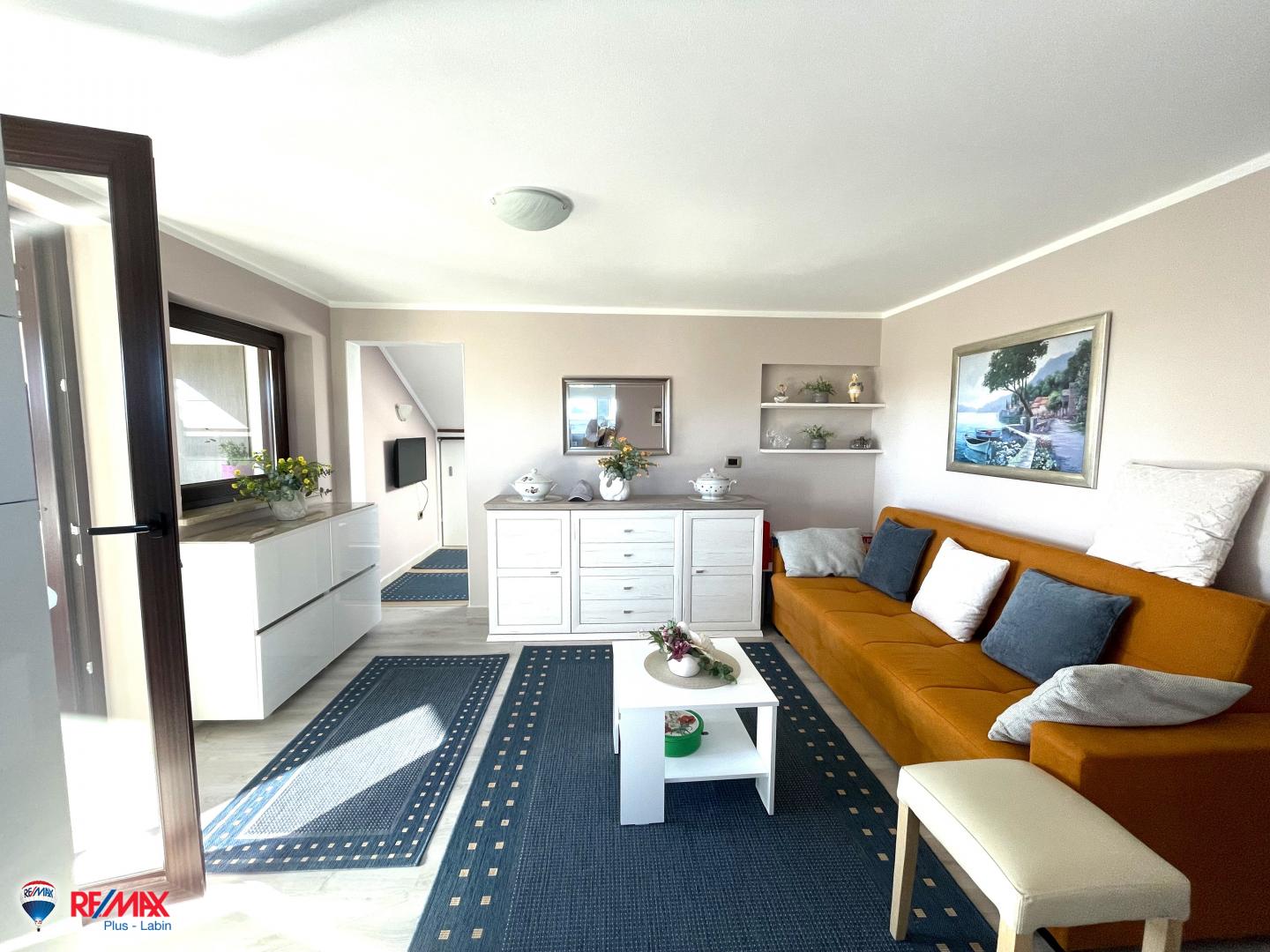 ISTRA, LABIN, STAN U KUĆI, GARAŽA I DVORIŠTE