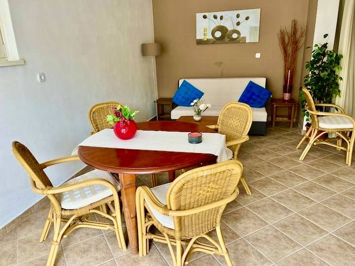 POREČ, OKOLICA, ODLIČNA KUĆA S POGLEDOM NA MORE