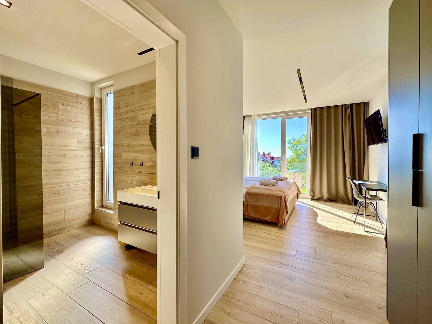 POREČ, OKOLICA, EKSKLUZIVNA DIZAJNERSKA VILLA S POGLEDOM NA MORE