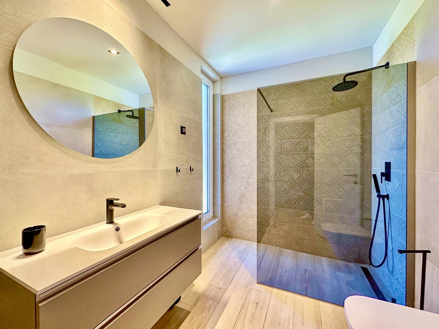 POREČ, OKOLICA, EKSKLUZIVNA DIZAJNERSKA VILLA S POGLEDOM NA MORE