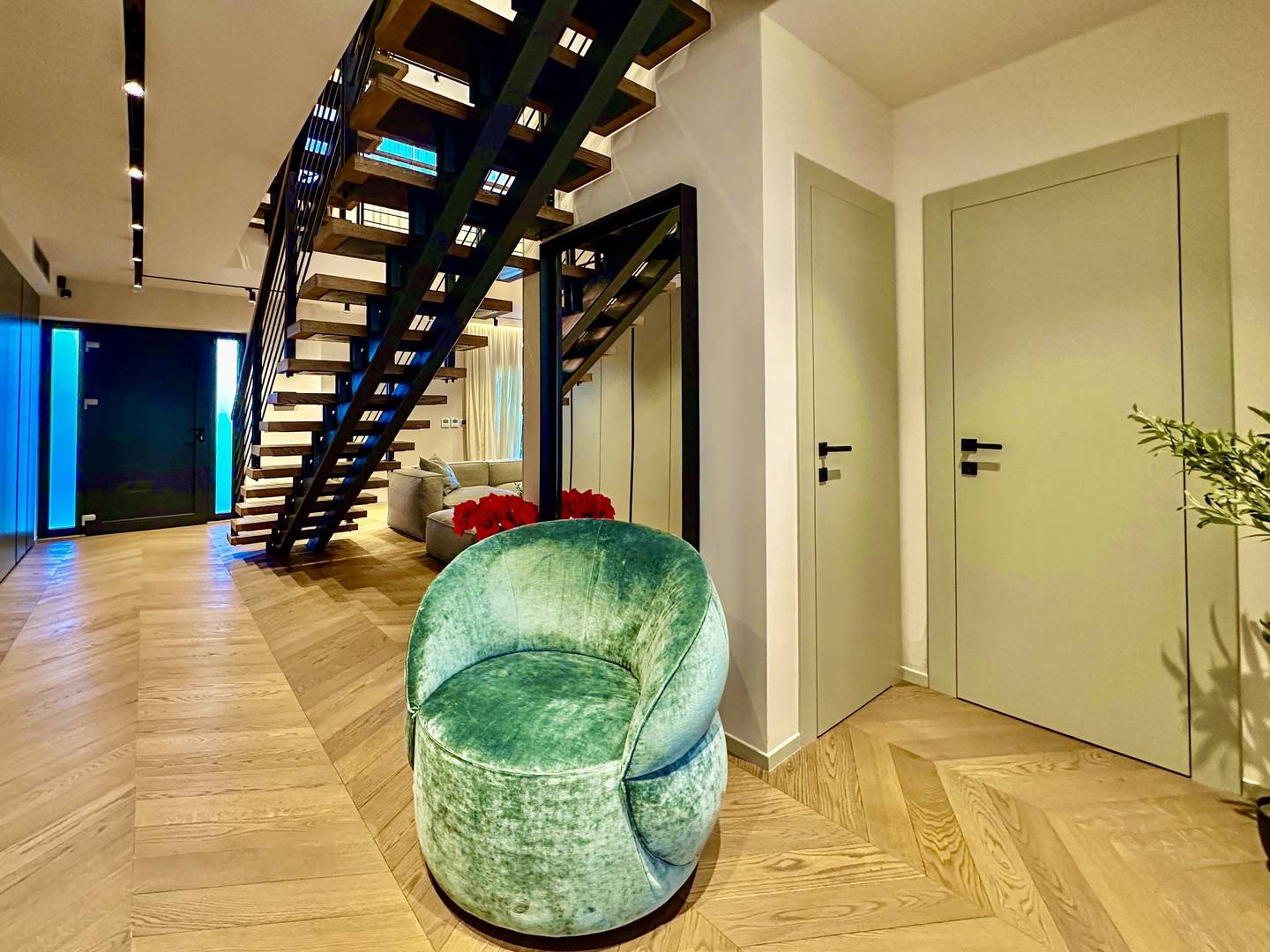 POREČ, OKOLICA - EKSKLUZIVNA VILA SA PANORAMSKIM POGLEDOM NA MORE