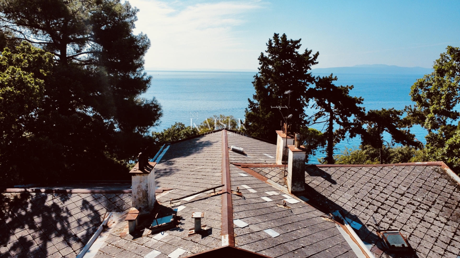  Opatija – Stan u austrougarskoj vili, 2. red do mora  