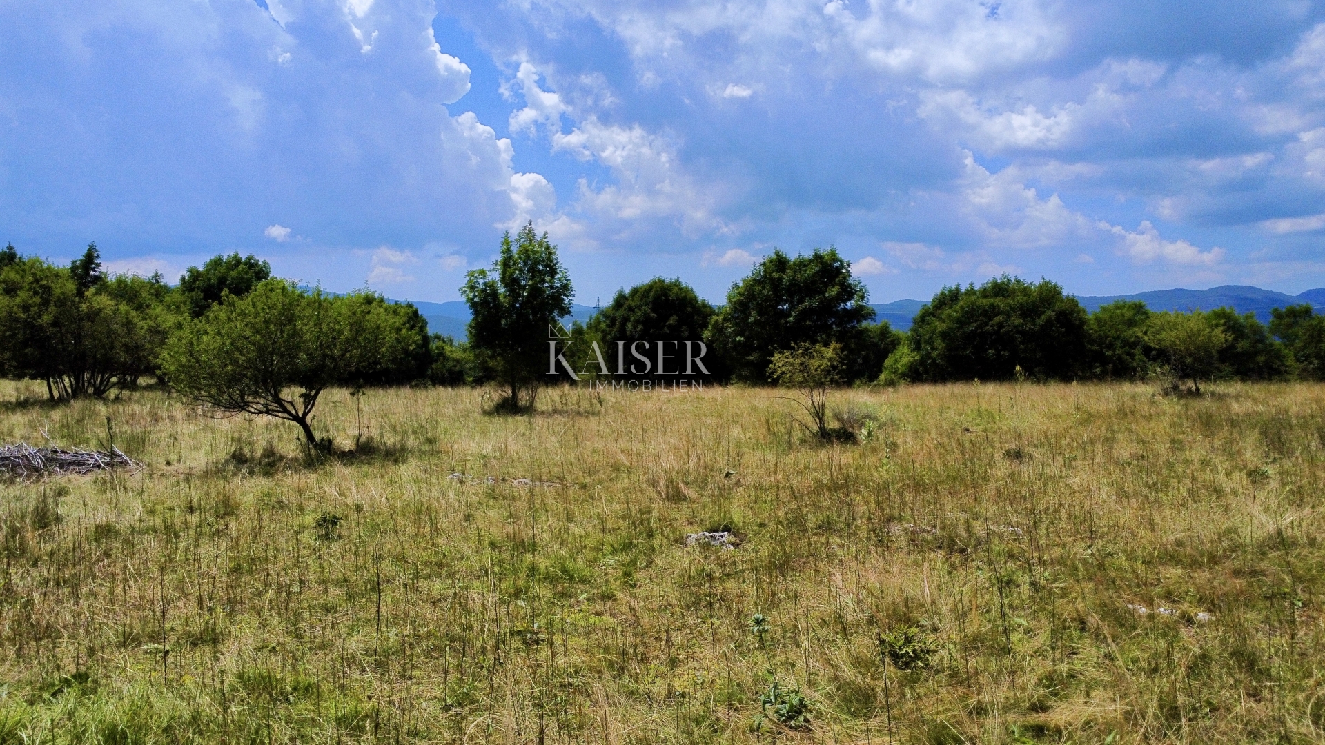 Rupa, građevinsko zemljište  