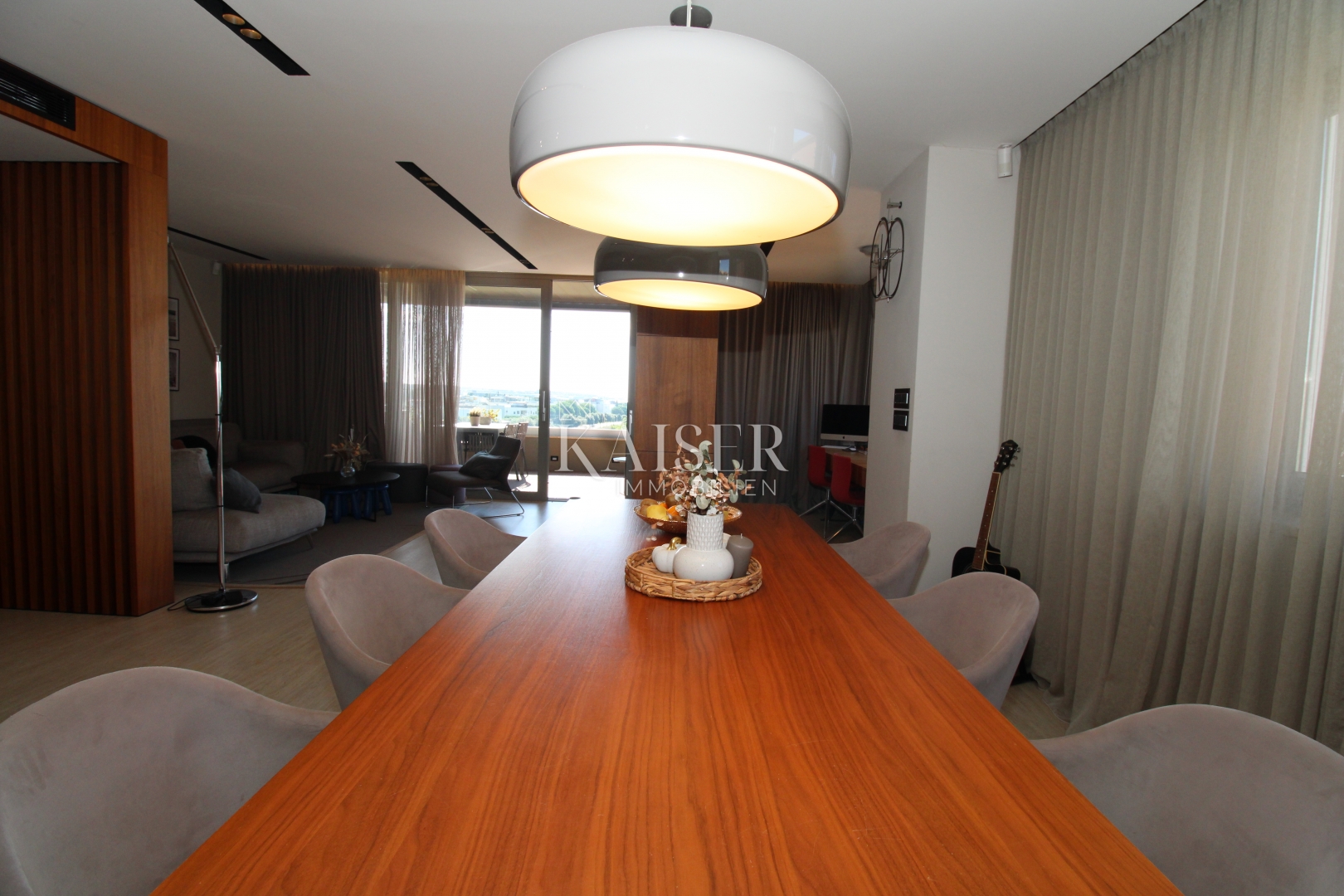 Istrien, Novigrad – luxuriös eingerichtete Wohnung 119m2, Toplage, Meerblick