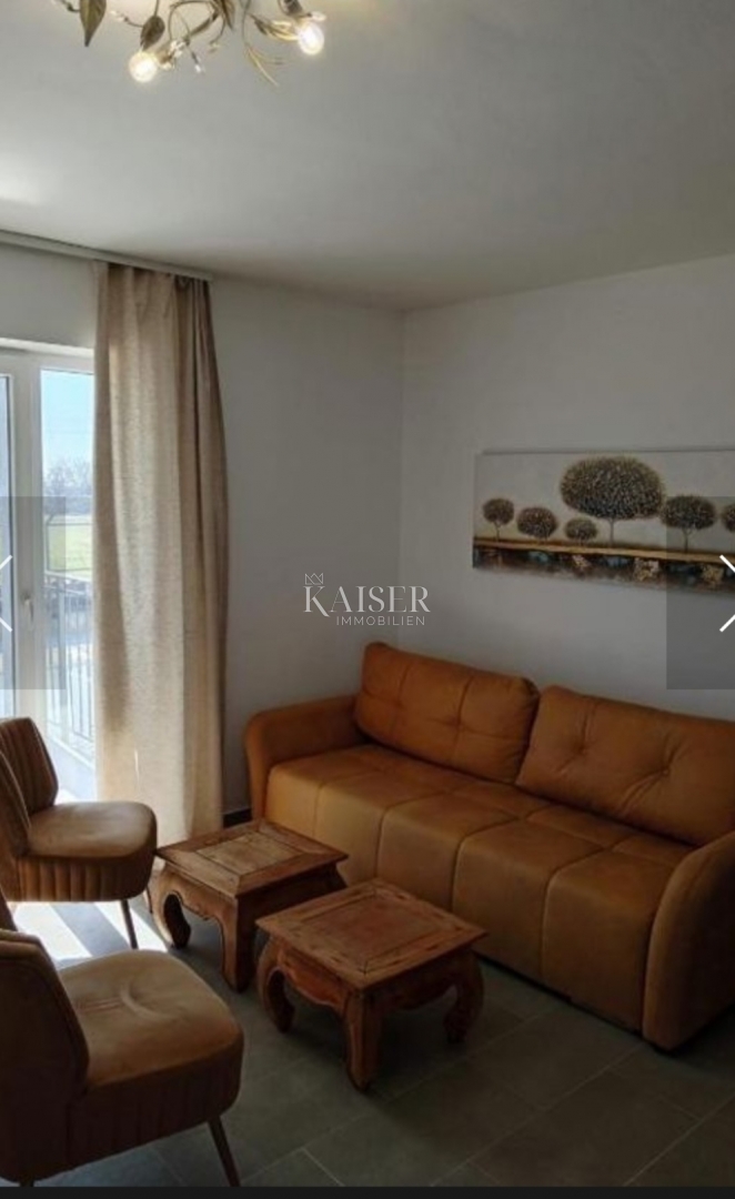 Istrien, Pula - Haus mit 5 Apartments und zwei Swimmingpools