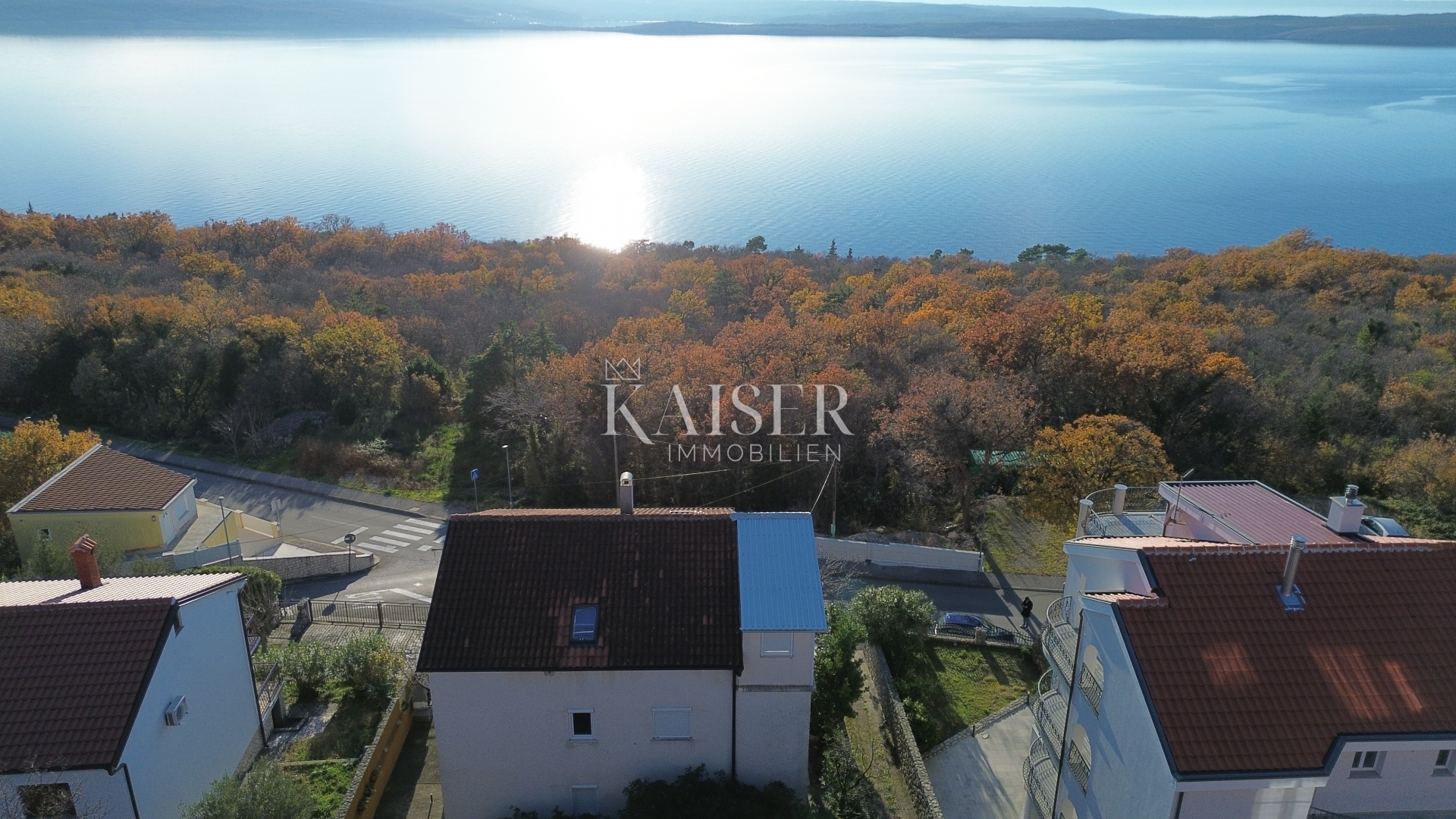 Crikvenica, Dramalj - 2-bedroom apartment with sea view and garage