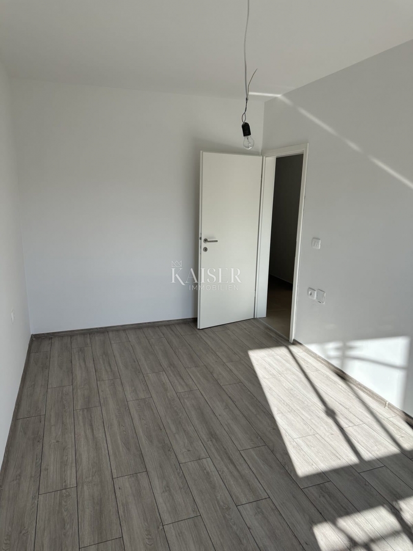 Istria, Medulin - modern apartment 58 m2 in a quiet part of Medulin