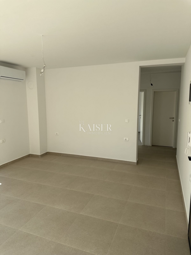 Istria, Medulin - modern apartment 58 m2 in a quiet part of Medulin