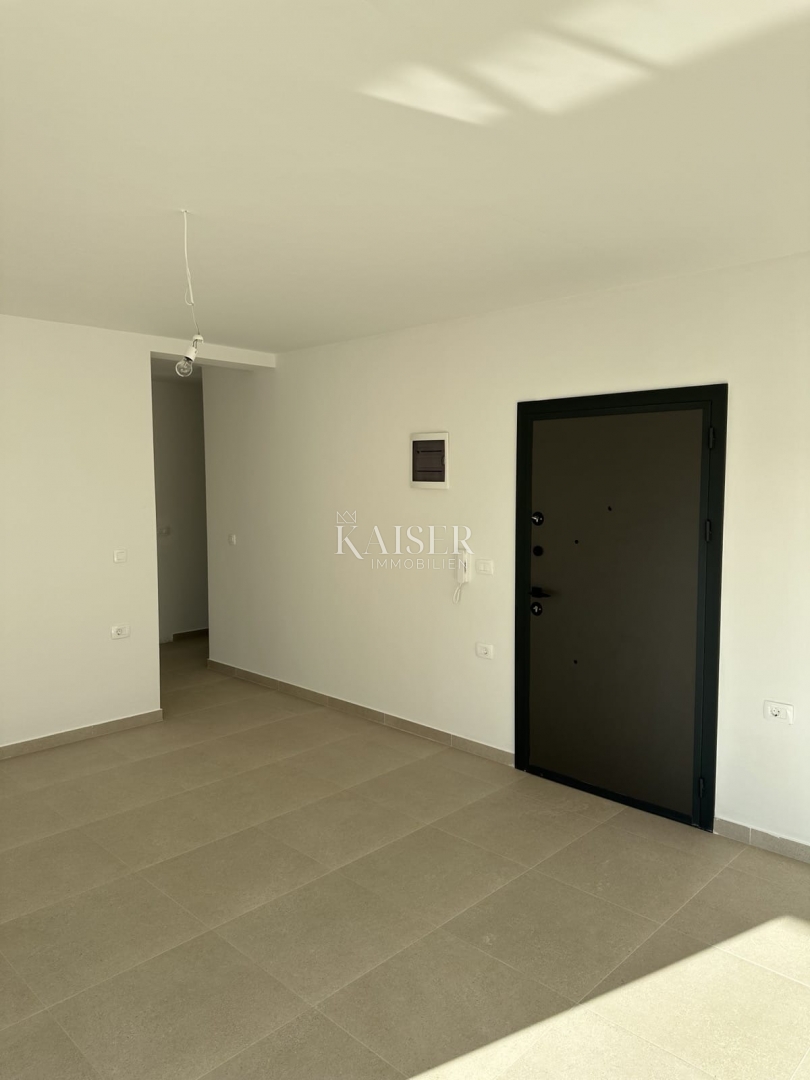 Istria, Medulin - modern apartment 58 m2 in a quiet part of Medulin