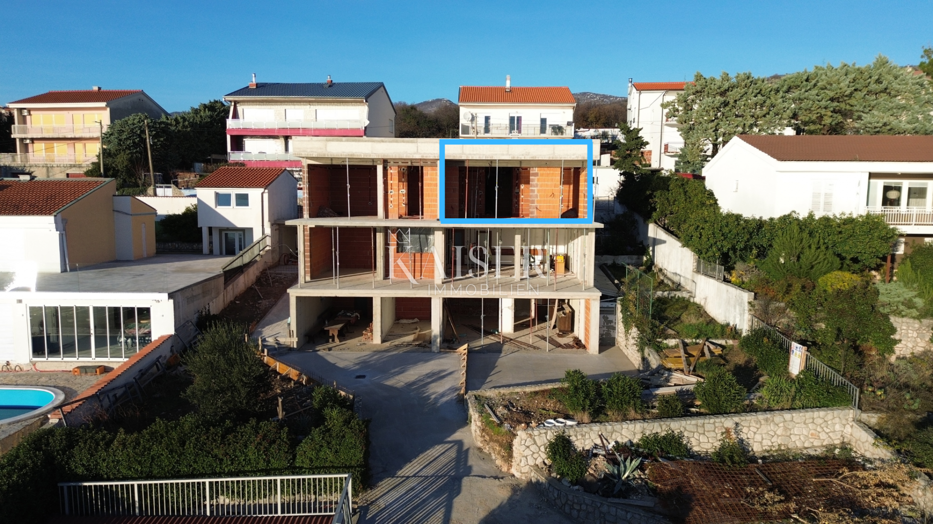 Novi Vinodolski - stan, novogradnja, 1S+DB sa parkingom