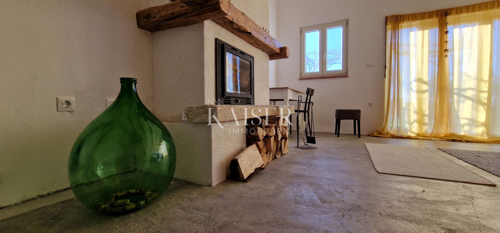 Istra, Juricani, Jedinstvena prilika!!!! Kamena kuća u prirodi sa zemljištem!!!!