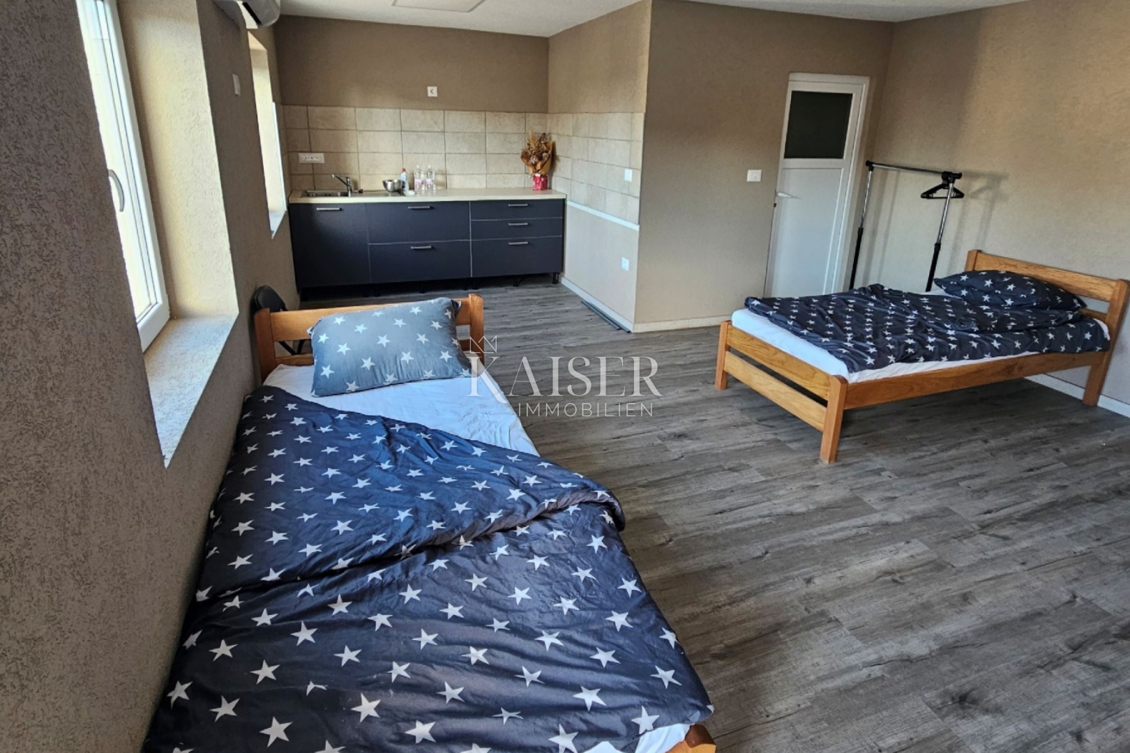 Istria, Poreč, Kaštelir, boarding house for workers!