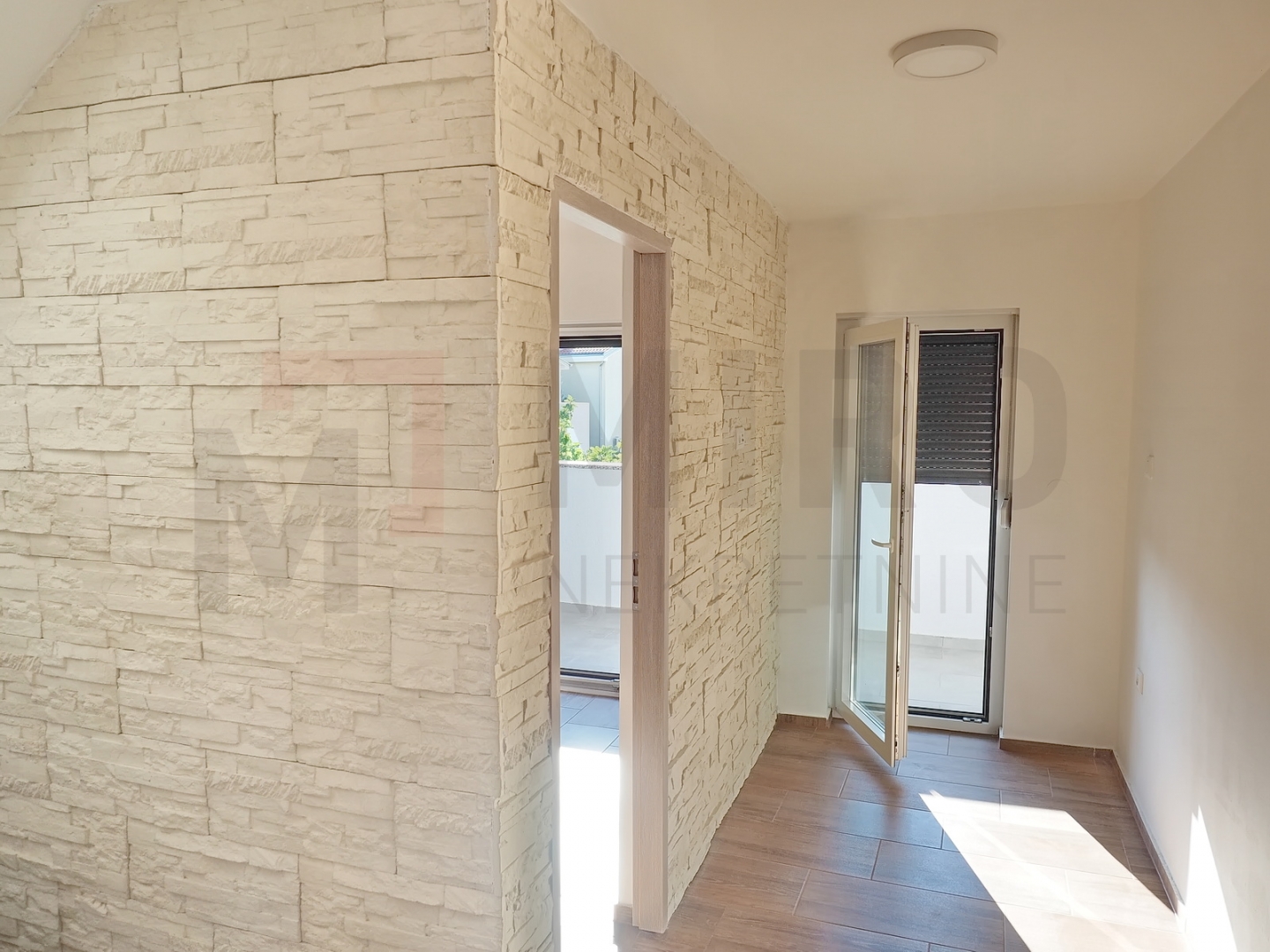 Krk, okolica, dvoetažni apartman s pogledom na more!