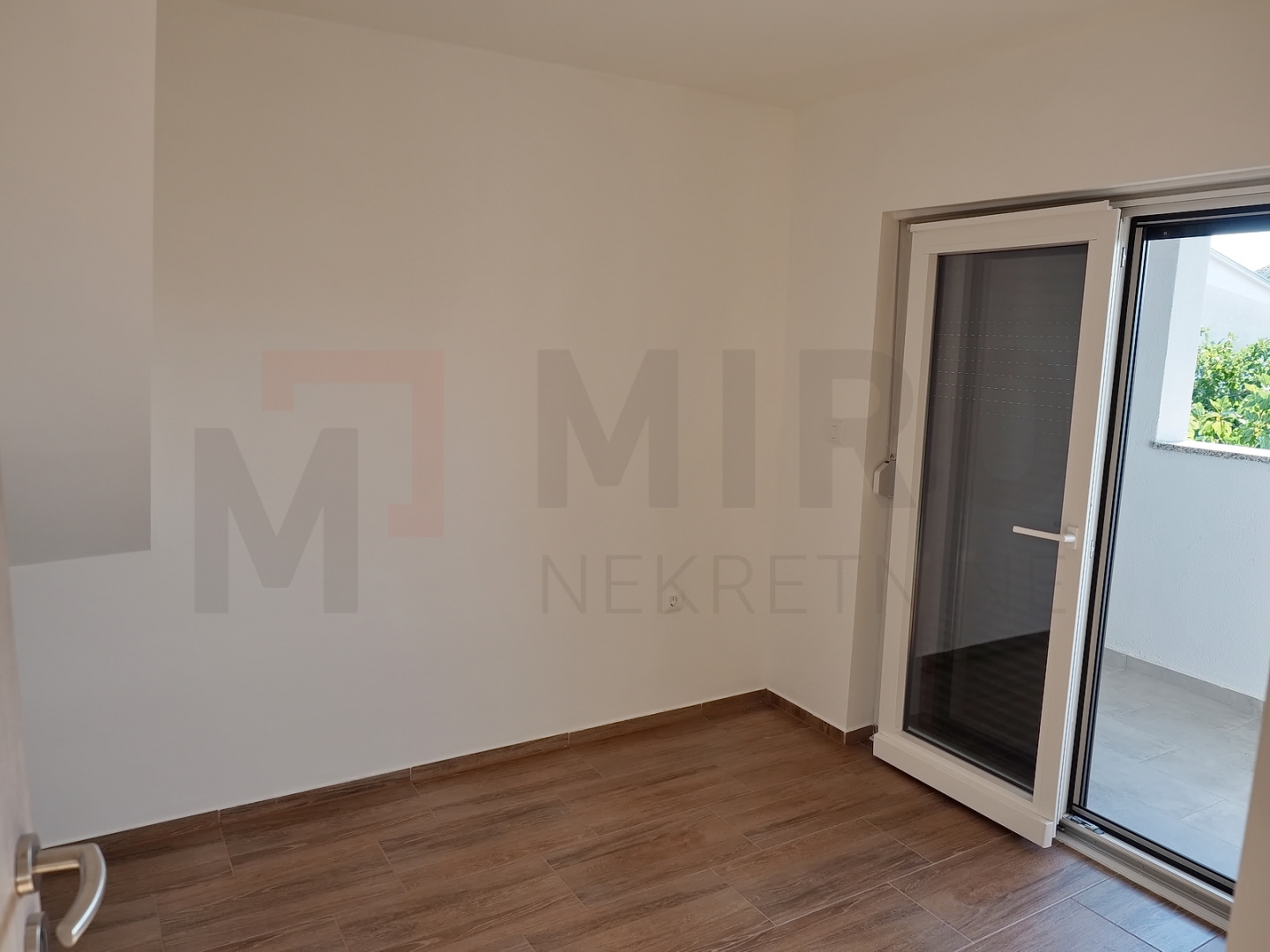 Krk, okolica, dvoetažni apartman s pogledom na more!