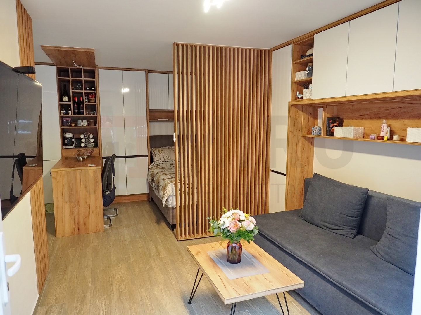 Krk, okolica, 2 apartmana s okućnicom i zajedničkim bazenom, PRODAJA!