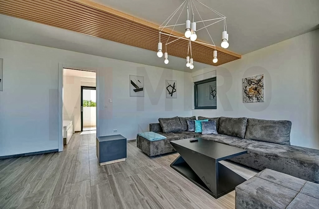 Malinska, moderan penthouse s panoramskim pogledom na more