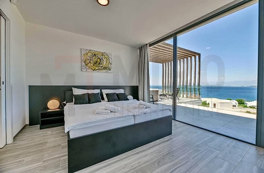 Malinska, moderan penthouse s panoramskim pogledom na more